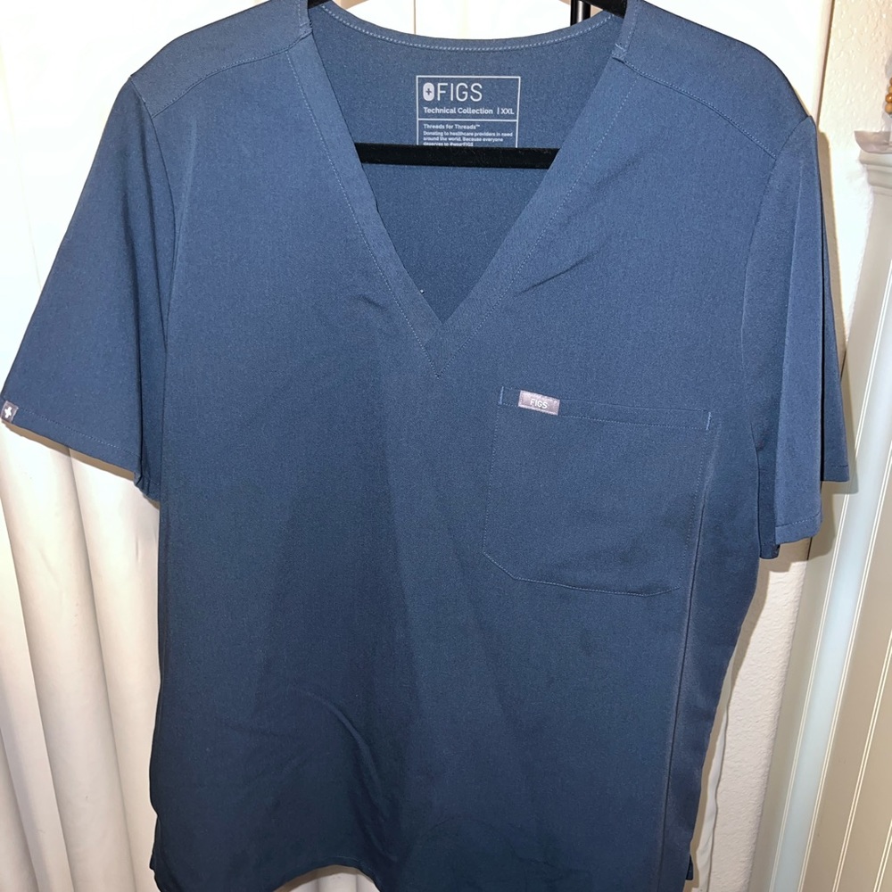 Dark Harbor Figs scrubs